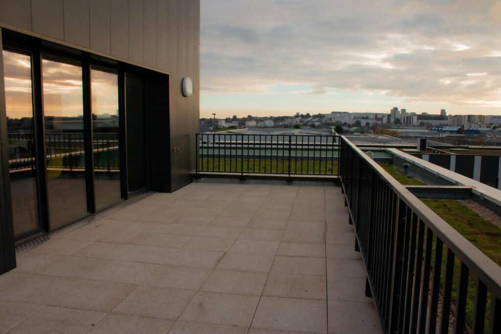 TERRASSE - CENTRE OPHTALMOLOGIQUE - SOFT Bâtiments clé en main